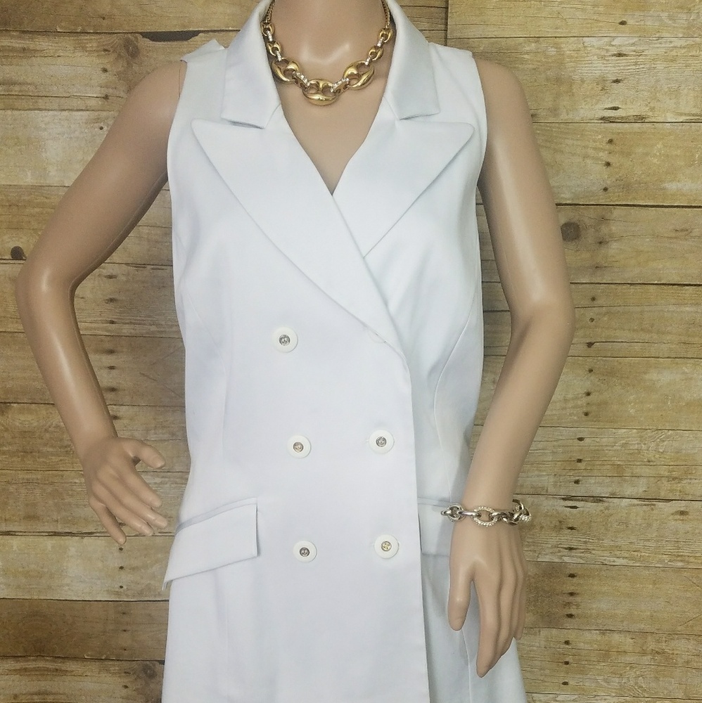 White halter 2pc suit